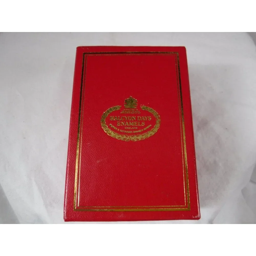 Enamel Box,‎ Halcyon Days, Christmas 1991, Snuff Box, Pill Box, Jewelry box,